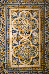 Quadrilobate patterned tiles with border