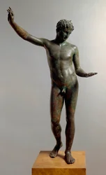 Greek Art: bronze statue of the young man of Marathon