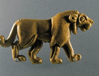 Lion statuette in gold leaves from the tomb a tumulus (kurgan) of Maikop (Caucasus). 3000-2500 BC Eneolithic, Copper Age. Hermitage Museum, Saint Petersburg, Russia