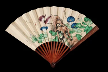 Fan decorated with small birds and morning glories
