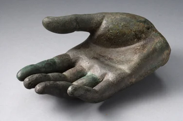 Hand
