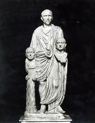 Lucius Junius Brutus Holding Busts of His Ancestors
