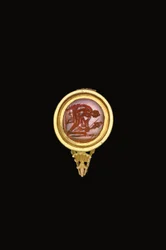 Roman ring stone in modern setting