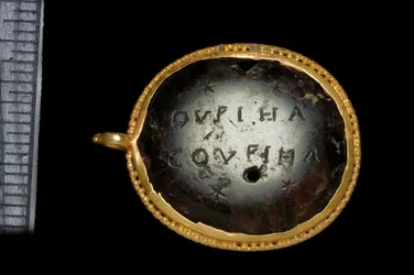 Magical Pendant