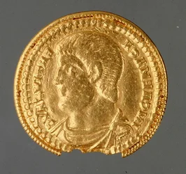 Solidus of Magnentius, Found at Kirchberg, c.350-353