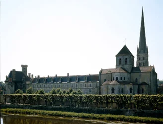 Romanesque art: view of the Basilica of Saint Savin-sur-Gartempe