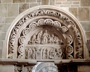 South portal: the annunciation, the visitation, the nativity and adoration of magi (sculpture)