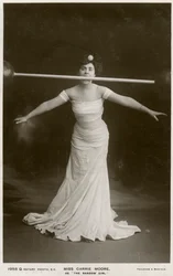 Carrie Moore, Australian actress