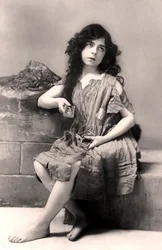 Dorothy Frostick, actress, early 20th century