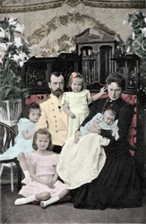 Family Portrait of Tsar Nicholas II (1868-1918), about 1901-1902