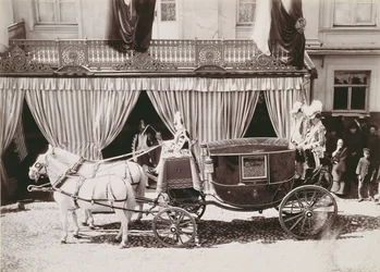 Carriage Arriving at the Marriage of Tsar Nicholas II to Princess Alexandra of Hesse