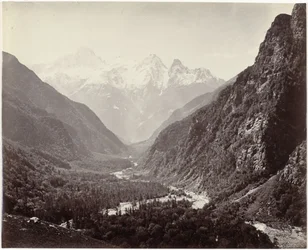 Wooded Valley from Fulaldaru, with the Srikanta Peaks in the Distance
