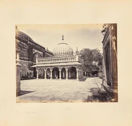 Delhi; The Tomb of Nizam-ud-Din