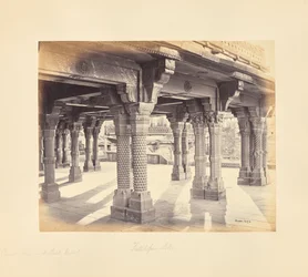 Fatehpur Sikri; Carved Pillars in the Panch Mahal