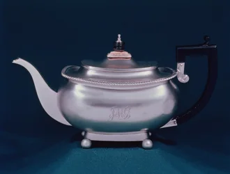 Regency Teapot