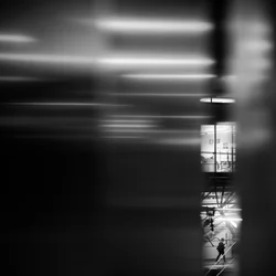 Geometric Light Passage