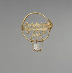Earring with openwork, Early Byzantine Period, 600-800