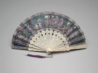 Folding fan with a scene of a Chinese court