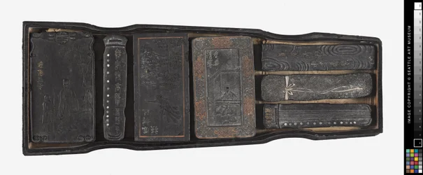 Set of ink sticks in lacquer box, late 17th to early 18th century