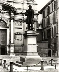 Monument to Alessandro Manzoni (1785-1873)