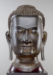 Buddha Head, Ayutthaya Culture, U Thong Style
