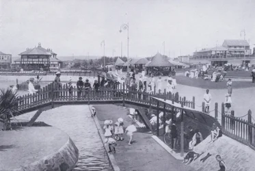 Bridge over Children