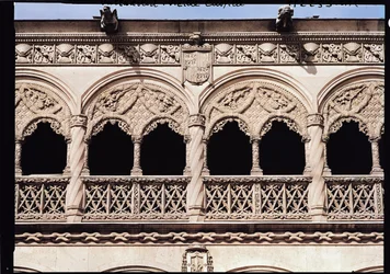 Detail (arches of the loggia)