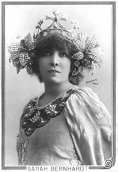 Henriette Rosine Bernard aka Sarah Bernhardt as The distant princess, a play by Edmond Rostand (b/w photo)
