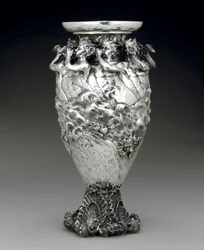 The Ogden Goelet and James Gordon Bennett Cup: a yachting trophy vase