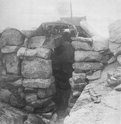 Granite Hut, Cape Geology, 1911-1913