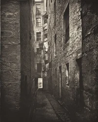 Close No. 148 High Street (No. 5)