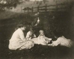[Frances, Artie and Tom Crowell and Susan Macdowell in Avondale, PA.]