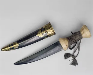 Large dagger and scabbard, possibly belonged to Haider Ali, Sultan of Mysore
