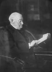 Alderman Everitt Wells