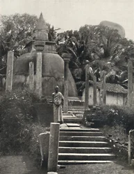 Ambatthala Dagoba in Mihintale, resting place of the relics of Mahinda, built 275 BC