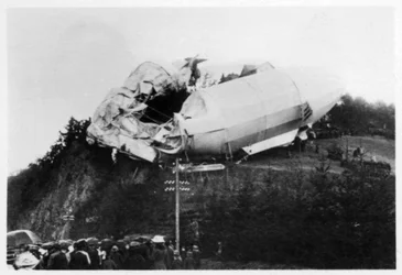 Army Zeppelin Z2 LZ5 stranded near Weilburg during a storm, Germany, 1910