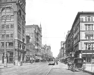 Broadway, North from Chestnut Street, St. Louis, Missouri, USA, c1900