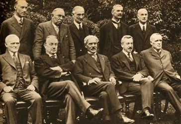 Cabinet of the National Government, 1931, 1933.