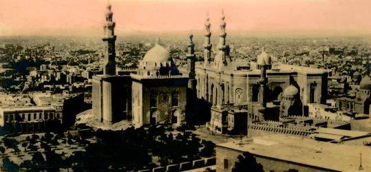 Cairo: General view and Sultan Hassan Mosque, c1918-c1939