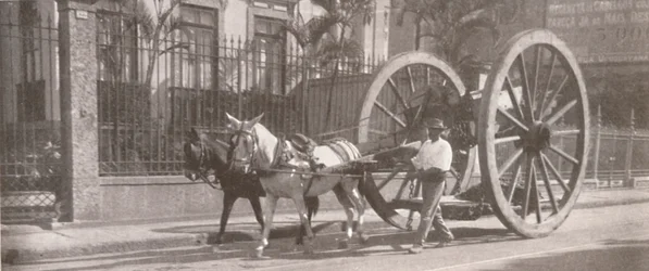 Carrying Heavy Goods Under Instead of Above the Axle