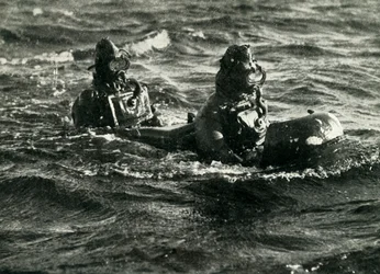 Chariot Manned Torpedo, World War II