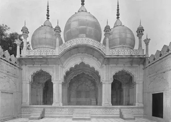 Delhi. The Moti Musjid or Pearl Mosque, c1910