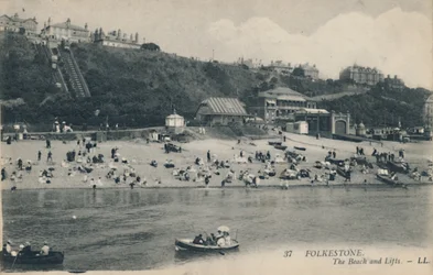 Folkestone. The Beach and Lifts