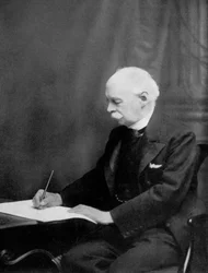 Francis, 1st Viscount Knollys