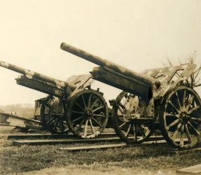 Heavy artillery