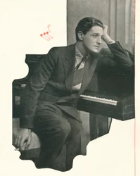 Ivor Novello confesses: It Takes Me A Long Time To Compose A Score, But It Only Takes Booths Two
