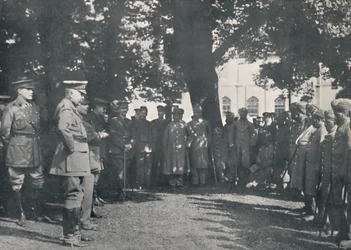 Lord Kitchener Addressing Indian Patients, 20th July 1915, 1939
