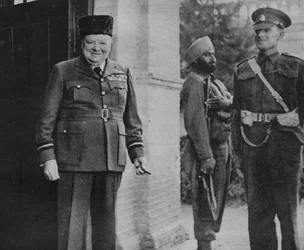 Many Happy Returns, 1943