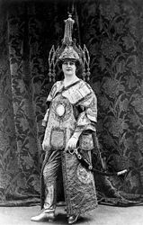 Marie Studholme, English Actress