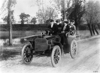Mercedes 35 hp motor car